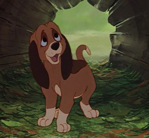 Mines copper imma hound dog 🐶 Copper Hound Dog, Copper Fox And The Hound, Old Disney Movies, Hit By A Car, Fox Dog, Color Drawing Art, The Hound, Disney Dogs, Disney Animals