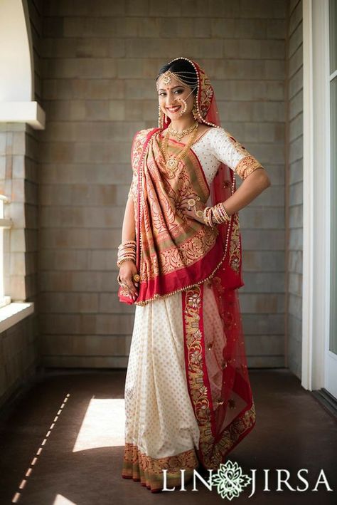 Gujarati Bride, Gujrati Wedding, Gujarati Wedding, Saree Wearing Styles, Saree Wearing, Wedding Lehenga Designs, Indian Bride Outfits, Bridal Lehenga Collection, Indian Bridal Lehenga