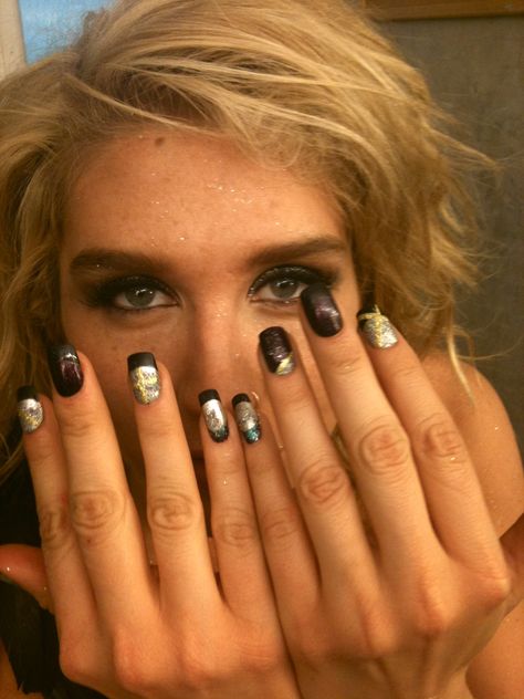 Ke$ha Nails | ke$ha Silver Gold Nails, Kesha Makeup, Kesha Style, Kesha Animal, Kesha Rose, Celebrity Nails, Blah Blah Blah, Kesha, Music People