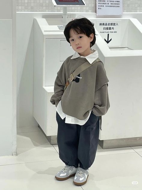 Boys Dressing Style, Baby Boy Dress, Korean Babies, Kids Ootd, Toddler Boy Fashion, Kids Clothes Boys, Baby Boy Fashion