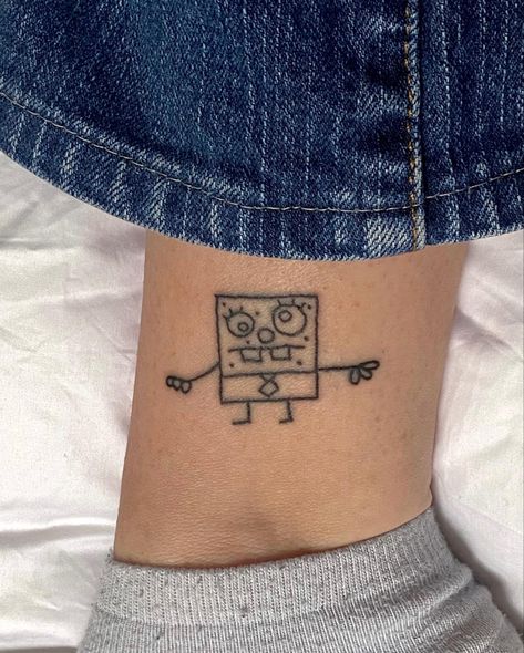 Spongebob Tattoo, Tato Flash, Shape Tattoo, Geometric Tattoos, Tattoos Geometric, Weird Tattoos, Red Tattoos, Funny Tattoos, Pattern Tattoo