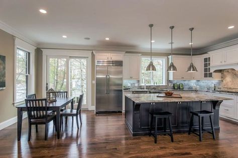 Raised Ranch Kitchen, Open Kitchen Concept, Hdb Kitchen, Split Level Kitchen, Raised Ranch Remodel, Split Level Kitchen Remodel, Ranch Kitchen Remodel, Modern Kitchen Open, Kitchen Concept