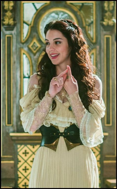 Meet Adelaide twin sister of Merlin, and like him she has magic but s… #fanfiction # Fan-Fiction # amreading # books # wattpad Reign Hairstyles, Era Victoria, Reign Tv Show, Marie Stuart, Reign Mary, Reign Fashion, Reign Dresses, Queen Of Scots, Mary Stuart