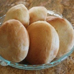 Sandwich Buns Recipe, Yeast Buns, Sandwich Buns, Kitchen Aid Recipes, Mixer Recipes, Homemade Sandwich, Random Recipes, Bread Bun, Hot Cross Buns