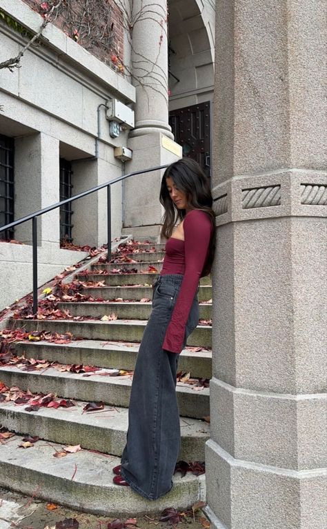 Autumn fall burgundy elegant parisian old money style outfit Old Money Outfits, Dress Aesthetic, Old Money Style, Burgundy Dress, Autumn Fall, Old Money, Spring Outfits, Fashion Outfits, Money