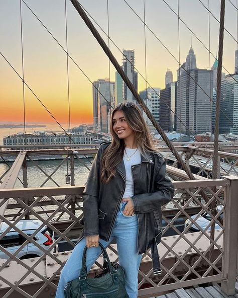 All Posts • Instagram Nyc Winter Aesthetic, Winter New York Outfits, New York Trip Planning, Nyc Photo Ideas, Nyc Pics, Nyc Winter Outfits, New York City Pictures, Winter Nyc, Spring In New York