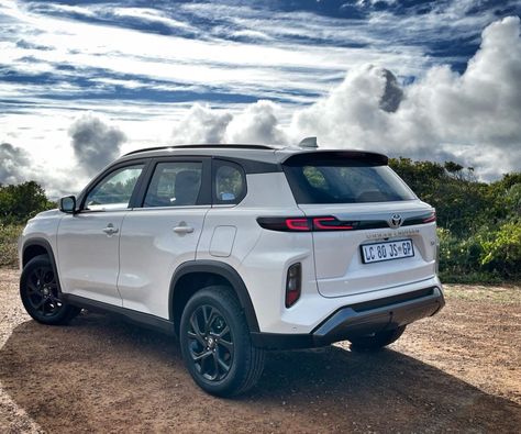 We head up the West Coast for a good ol' fashioned road trip in the new Toyota Urban Cruiser 1.5 XR auto to assess the box-fresh crossover. Urban Cruiser Toyota, Cars For Teenagers, Toyota Cruiser, Crossover Cars, Toyota Suv, Automotive Engineering, Water Projects, Suv Cars, Red Car