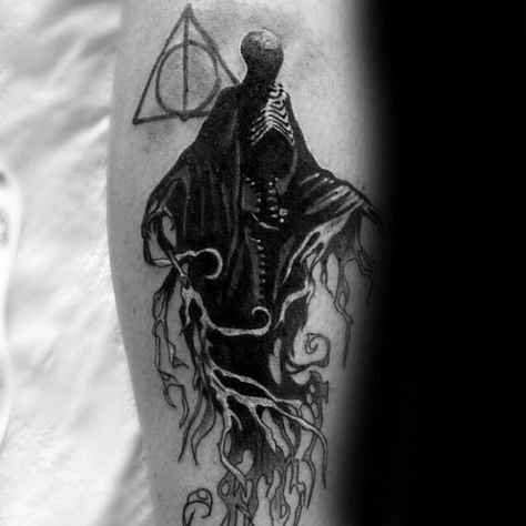 Dementor Male Tattoos Harry Potter Dementors, Harry Potter Tattoo Sleeve, Dark Mark Tattoos, Hp Tattoo, Tattoo Zeichnungen, Harry Potter Tattoos, Harry Potter Tattoo, Cat Tattoos, Images Harry Potter