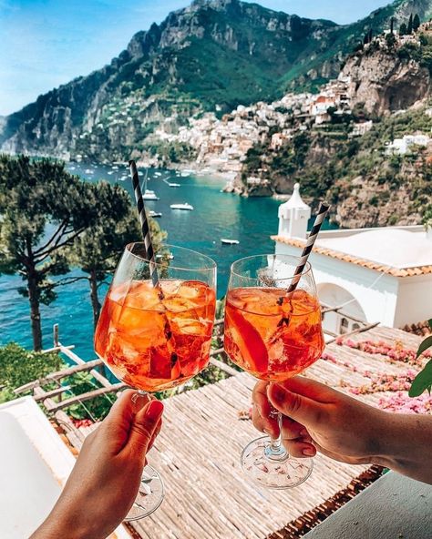 Travel + Leisure on Instagram: “This is the summer of the Aperol Spritz. If you want that cocktails-on-the-Amalfi-Coast feeling in your own backyard, we've rounded up the…” Chill Lounge, Drinking Around The World, Positano Italy, Italy Aesthetic, Italian Summer, Aperol Spritz, Travel Inspired, Positano, Amalfi Coast