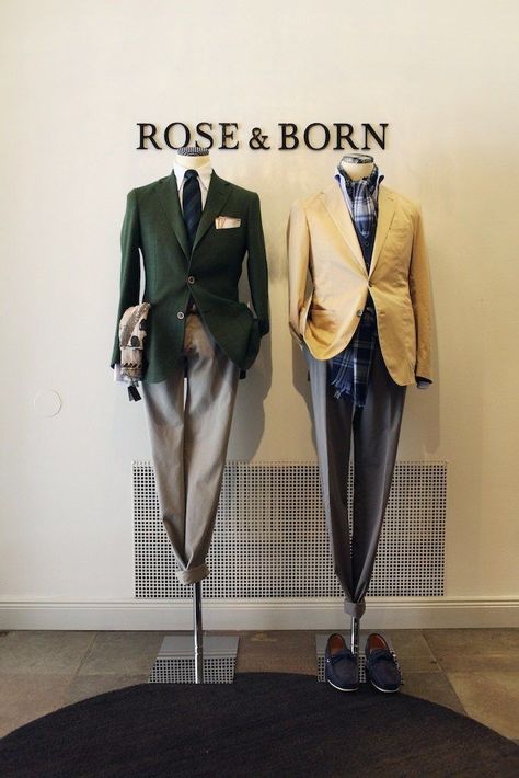 Mens Mannequin Display, Visual Merchandising Fashion, Clothing Store Displays, Suit Stores, Clothing Store Interior, Retail Store Display, Clothing Store Design, Gents Fashion, Store Interiors