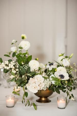 Anemone Centerpiece, Table Setting Guide, Anemone Wedding, Formal Table Setting, Hamptons Wedding, Marriage Material, View Photography, Wedding Flower Inspiration, Resort Wedding