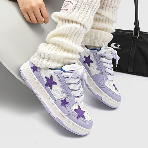 Ulzzang Dress Formal, Luz Cosplay, Trendy Shoes For Women Casual, Star Collision, Gentian Violet, New Trend Shoes, Pastel Shoes, Women Fashion Sneakers, Aesthetic Sneakers