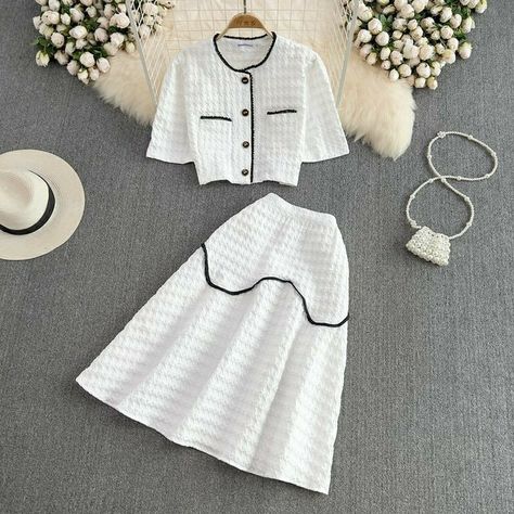 Korean Sunday Dress Design, Drees Korean Style, Kawr Design, Sunday Shoes, Korean Skirts, Puff Sleeve Tops, Korean Skirt, Anna Dress, Sunday Dress