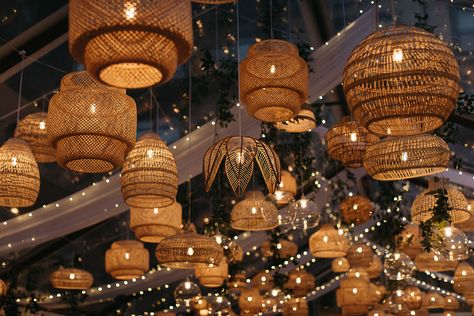 Festoon Lights Wedding, Wedding Paper Lanterns, Hanging Lanterns Wedding, Rattan Lantern, Lanterns Wedding, Chandelier Centerpiece, Paper Lanterns Wedding, Boho Wedding Theme, Funky Wedding