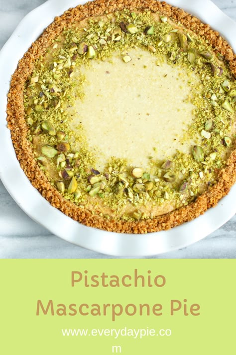 Mascarpone Pie, Pistachio Delight, Pistachio Pie, Crumb Crust, Pistachio Dessert, Pistachio Recipes, Dessert Pie, Dessert Original, Baked Custard