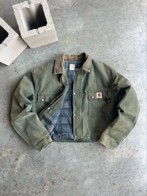 Vintage Carhartt Jacket Outfit, Carhartt Outfit Men, Carhartt Jacket Outfit, Carhartt Outfit, Vintage Carhartt Jacket, Montana Vacation, Outfit Planner, Everyday Casual Outfits, Carhartt Jacket