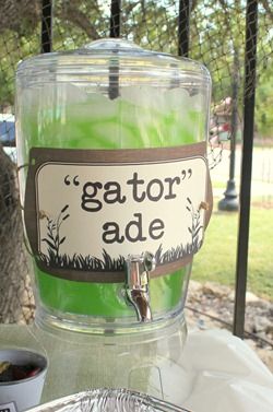 One blessing after another...: An Alligator Swamp Party! Alligator Swamp, Alligator Birthday Parties, Swamp Party, Wild Kratts Party, Crawfish Party, Alligator Birthday, Zoo Birthday Party, Reptile Party, Wild Birthday Party