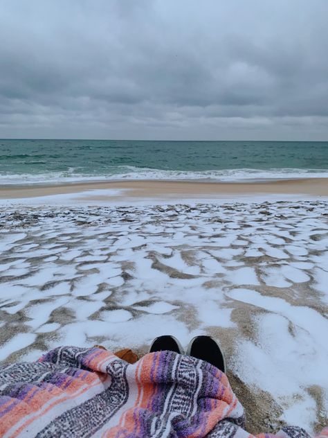 Beach House In Winter, Snowing On The Beach, The Beach In Winter, Christmas Beach Aesthetic, Beach During Winter, Snowy Beach Aesthetic, Cold Beach Day Outfit Winter, Snow On A Beach, Beach Winter Aesthetic