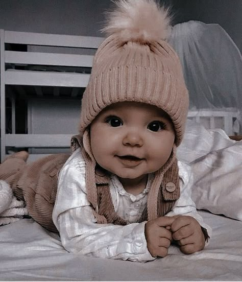 Cute Babies Pictures, Cute Babies Mixed, Baby Cute Pictures, Baby Fever Aesthetic, Baby Fever Pictures, Baby Fever Boys, Pictures Of Babies, Cute Baby Pics, Pinterest Baby