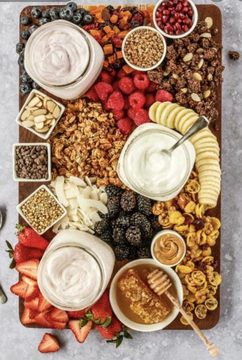 Yogurt Charcuterie Board, Pasta Charcuterie Board, Waffle Charcuterie Board, Fruit Charcuterie, Party Boards, Summer Appetizers, Dessert Charcuterie, Summer Appetizers Easy, Charcuterie Board Ideas