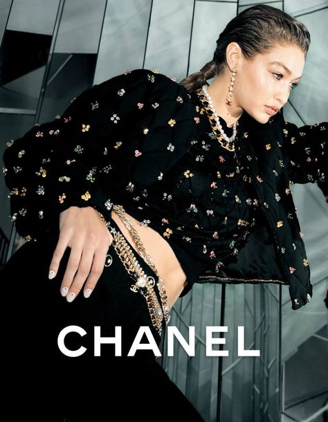 Gigi Hadid Chanel, Jennie Chanel Photoshoot, Chanel Photoshoot, Chanel Models, Chanel 2020, Zayn Malik Photos, Gigi Hadid Outfits, Bella Gigi Hadid, Princess Diana Family