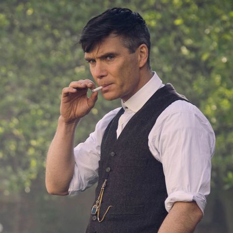 Cillian Murphy as Tommy Shelby, Peaky Blinders season 6 episode 5 Peaky Blinders Season 6, Shelby Core, Allison Core, Pesky Blinders, I Love Older Men, Hot Halloween Costume, Cillian Murphy Tommy Shelby, Quiet Luxury Style, Peaky Blinders Style