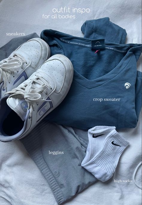 outfit inspo for all bodies ✨ - a blue crop sweater by oceans apart, grey leggins by oceans apart, high sponge socks by nike and sneakers by champion 🫶🏼 Outfit Ideas Sporty, Oceans Apart, Foto Inspo, Champion Sneakers, Champion Shoes, Nike Sweater, Crop Sweater, Sporty Outfits, Sneakers Outfit