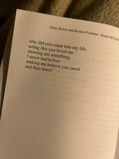 Healing My Heart Book, Broken Quetos English Book, Things I Didnt Say In Therapy, Broken Hearted Quotation, Broken Hearts Heal, Broken Quotation, Broken Hearted Captions, Broken Quetos English, Complicated Love Quotes