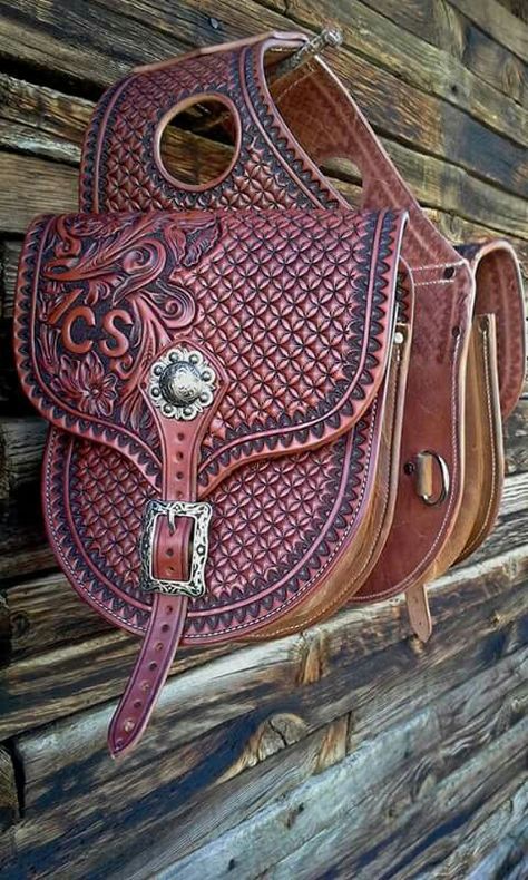 Custom Leather Floral Tooled Saddlebags Saddle Bags by Neely Saddlery Horses Tack, Saddle Bags Horse, Leather Working Patterns, Leather Patterns, Cowboy Gear, Horse Accessories, Equestrian Boots, Leather Workshop, Leather Carving