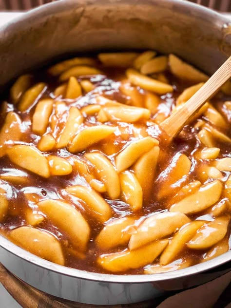 Easy Apple Pie Filling Recipes, Easy Apple Pie Filling, Apple Pie Filling Recipe, Apple Pie Recipe Homemade, Apple Pie Filling Recipes, Apple Pie Recipe Easy, Homemade Apple Pie Filling, Canned Apple Pie Filling, Brown Sugar Recipes