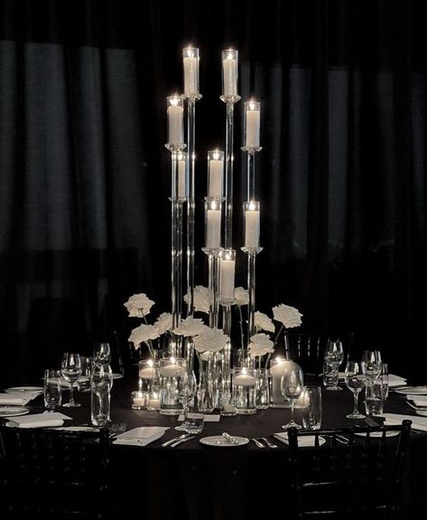 Candle Theme Wedding, Wedding Centerpeices, Candelabra Wedding Centerpieces, Sweet Table Wedding, Black And White Wedding Theme, Dream Wedding Decorations, White Wedding Theme, Luxury Wedding Decor, Wedding Design Decoration