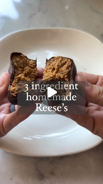 Sarah Williams, RDN on Instagram: "I hate that I have to wait until Easter time to get Reese’s eggs - but not anymore! These are SO easy to make and are all the chocolatey goodness the original eggs are 🤤😍

*If your mixture doesn’t have the consistency from the video, add either applesauce or your powdered PB 😊

#food #recipes #snacks #nutrition #cooking" Applesauce Reese’s, Pb2 And Applesauce, Food Recipes Snacks, Pb Fit, Sarah Williams, Apple Sauce, Gluten Free Snacks, Recipes Snacks, Free Snacks