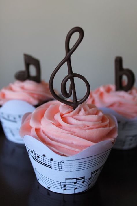 Music Cupcakes, Bolo Musical, Music Cakes, Music Cake, Music Themed Parties, Music Party, Music Themed, Birthday Cupcakes, Cupcakes Decoration