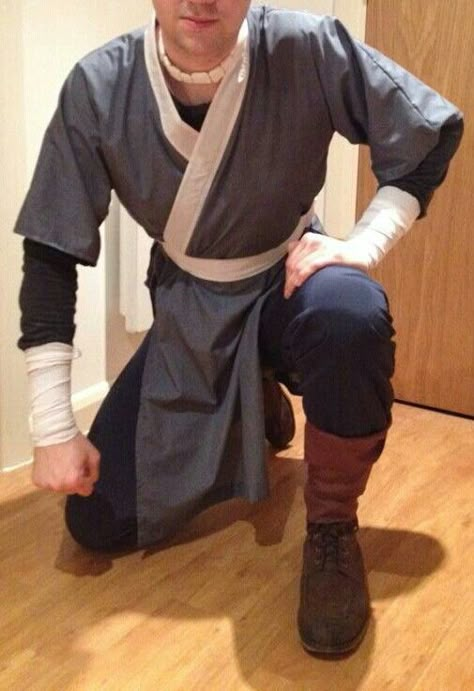 The Sokka costume I made. Sokka Costume, Katara Costume, Dark Maul, Avatar Cosplay, Cartoon Cosplay, Superhero Characters, Avatar Airbender, Avatar Aang, Fantasy Costumes