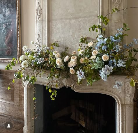 Wedding Flowers Mantel, Mantle Floral Installation, Fireplace Mantle Floral Arrangement, Mantel Flowers Wedding, Wedding Flowers Fireplace, Fireplace Florals Wedding, Victorian Flower Arrangements, Fireplace Floral Arrangements, Mantle Flower Arrangements