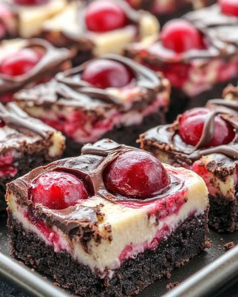 Pan Desserts For A Crowd, Sheet Pan Desserts For A Crowd, Brownie Cheesecake Bars, Chocolate Brownie Cheesecake, Cherry Cheesecake Brownies, Ghirardelli Brownie Mix, Low Calorie Brownies, Irish Cream Recipe, Cherry Brownies