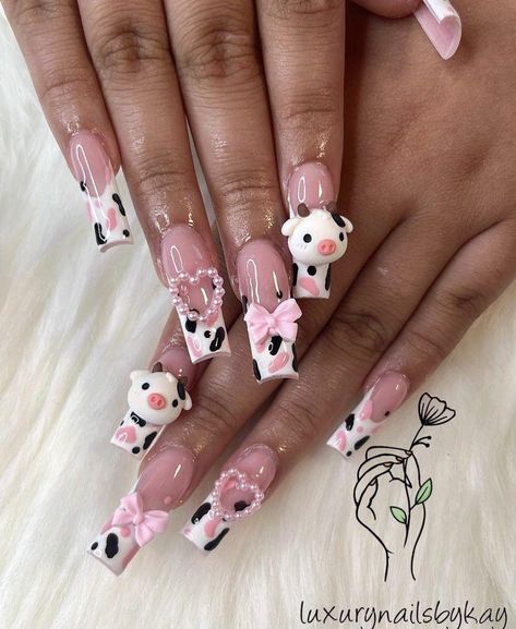 Kawaii Nails Acrylic Coffin, Rose Charms On Nails, Cute Kawaii Nails Acrylic, Kawaii Nail Charms, Cow Inspired Nails, Charm Nails Y2k, Kawaii Nails Long, Kawaii Nails With Charms, Kawaii Charm Nails