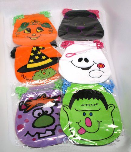 Drawstring Halloween Goody Bags  package of 72 *** Want additional info? Click on the image. Halloween Goody Bags, Halloween Gift Bags, Halloween Goodie Bags, Batman Birthday Party, Halloween Buckets, Halloween Supplies, Batman Birthday, Halloween Toys, Halloween Goodies