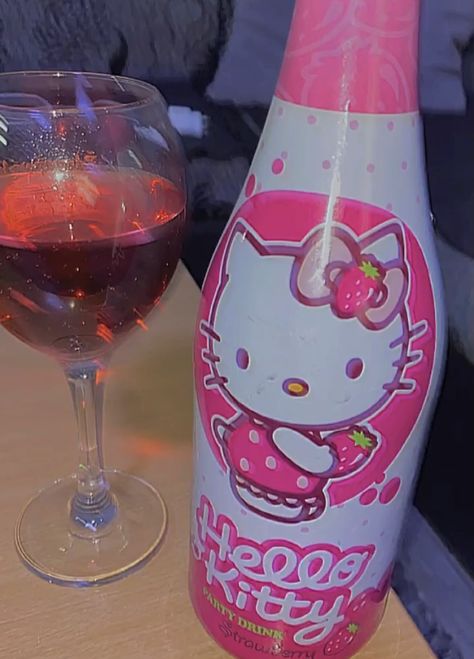 hello kitty aesthetic champagne Hello Kitty Champagne, Hello Kitty Alcohol, Birthday Party Hello Kitty, Party Hello Kitty, Hello Kitty Wine, Aesthetic Champagne, Kitty Birthday Party, Kitty Aesthetic, Pretty Alcoholic Drinks