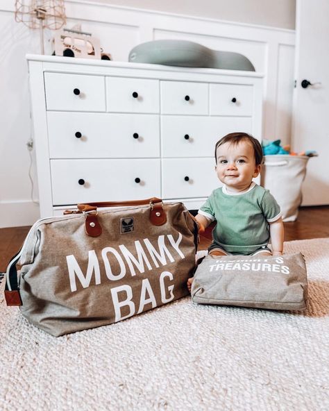 #chqel #mommybag #babybag #hospitalbag #etsyfinds #amazonfinds #trendyol #N11 #hepsiburda #pregnancy #pregnant #maternity #nappybag #laborandbag #babyessential #hostipalbagessentials #mommyissues #girlmom #boymom #hospitalbag #mombag #mommybag #mommybags #diaperbags #totebag #babybags #weekenderbag #travelbag #amazon #etsy Hospital Bag For Mom, Mommy Hospital Bag, Bag Photoshoot, Diaper Organizer, Hospital Bag For Mom To Be, Baby Travel Bag, Photoshoot Moodboard, Diaper Bag Organization, Baby Tote Bag