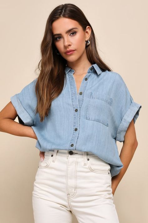 Consistently Confident Blue Chambray Collared Button-Up Top Chambray Shirt Outfit, Chambray Shirt Outfits, Top With Collar, Tops Online Shopping, Casual Formal Dresses, Lulu Fashion, Womens Fashion Casual Summer, Chambray Top, Cute Blouses