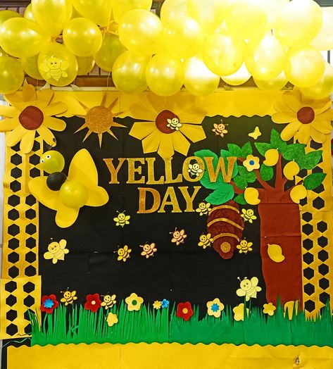 Yellow Day Crafts For Kids, Yellow Day Activities Preschool, Class Board Decoration, Games For Kids Classroom, Lion Craft, Kindergarten Decorations, School Kids Crafts, Kindergarden Activities, Back To School Crafts