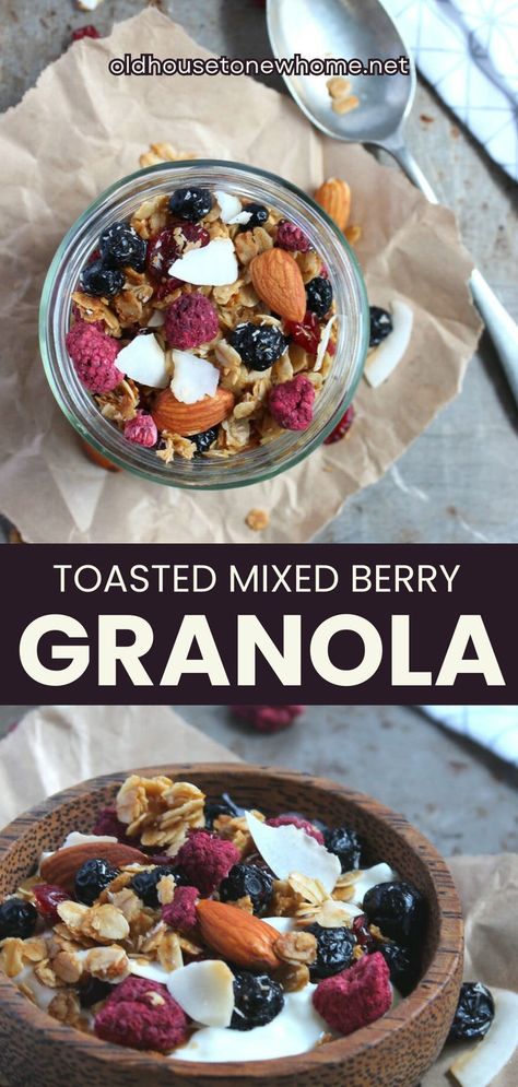 Mixed Berry Granola Berry Granola, Cinnamon Almonds, Granola Recipe, Honey Nut, Will Power, Summer Berries, Granola Recipes, Mixed Berries, Sweet Summer