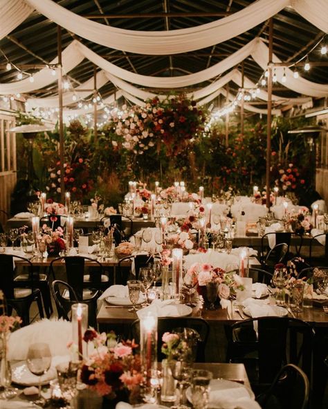 Dark Red Wedding, Dark Wedding Theme, Elegant Winter Wedding, Family Style Dinner, Portland Wedding, Dark Wedding, Moody Wedding, Reception Design, Fall Weddings