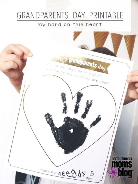 North Phoenix Moms Blog - Grandparents Day Printable - My Hand On This Heart - Grandparents Gift - Handprint Gift - Kids Handprint - Grandparents Day - Free Printable - Cute Grandparents Day Craft Handprint Poem, Grandparents Activities, Grandparents Day Crafts, Happy Grandparents Day, Handprint Gifts, Grandparents Day Gifts, Handprint Craft, Holiday Crafts For Kids, Heart Crafts