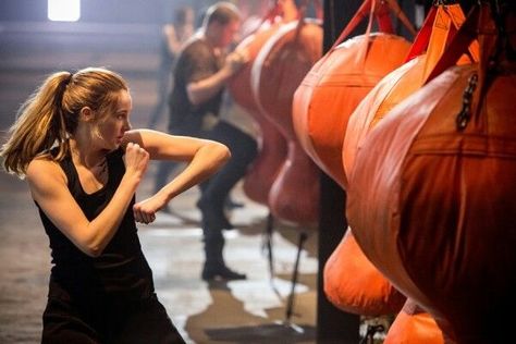 Divergent Pictures, Divergent Cast, Divergent 2014, Orange Pictures, Divergent Tris, I Am Selfish, Divergent Movie, Ray Stevenson, Tris Prior