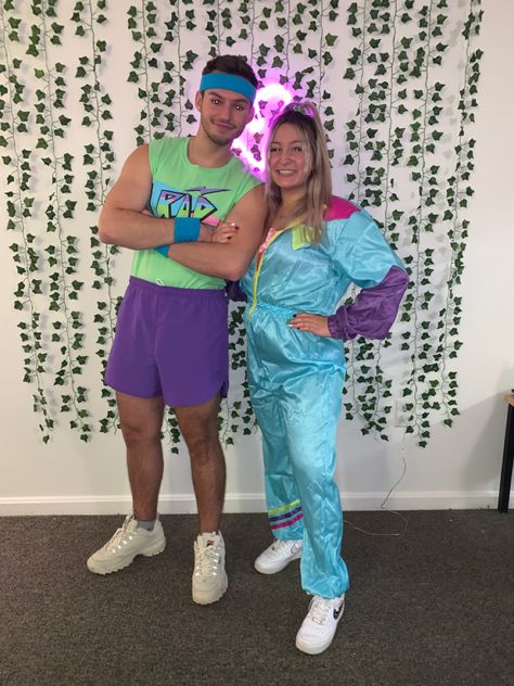 Barbie Party Outfit Men, 80s Gym Outfit Men, 80 Party Ideas 80s Theme Outfit, 90’s Outfits Men, Workout Barbie Costume, Barbie And Ken Halloween, Ken Halloween Costume, Halloween Costume Barbie, Barbie Workout