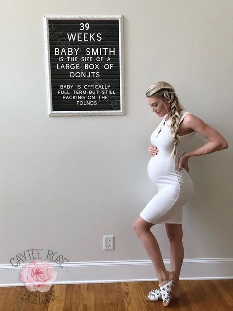 15 Weeks Pregnant, Pregnancy Countdown, Pregnant Outfit, Pregnancy Chalkboard, Pregnant Fashion, Pregnancy Pics, Pretty Pregnant, Fashion Terms, Pregnancy Signs