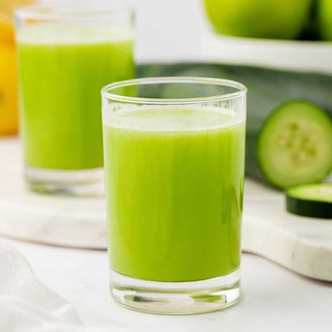 Cucumber Juice Recipe - Build Your Bite Cucumber Apple Juice Recipe, Apple Cucumber Juice, Cucumber Juice Recipe, Green Apple Juice, Juicing Recipe, Milk Smoothie, Juicy Juice, Cucumber Juice, Healthy Dips