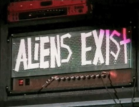 Aliens Exist Blink 182, Aliens Exist, Whatever Forever, Lord Huron, Alien Aesthetic, Raven Cycle, Music Board, All The Small Things, Vivid Dreams